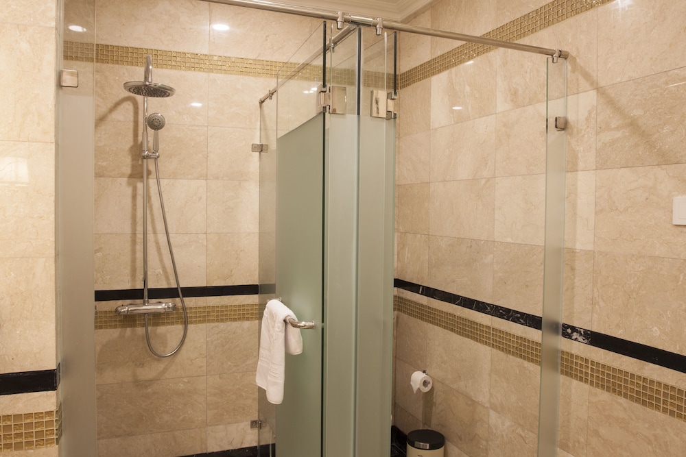 D Primahotel Bandung 49/50