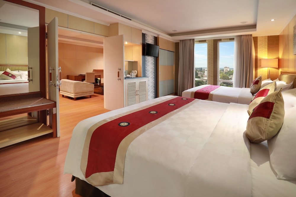SWISS-BELHOTEL MALEOSAN MANADO 30/67