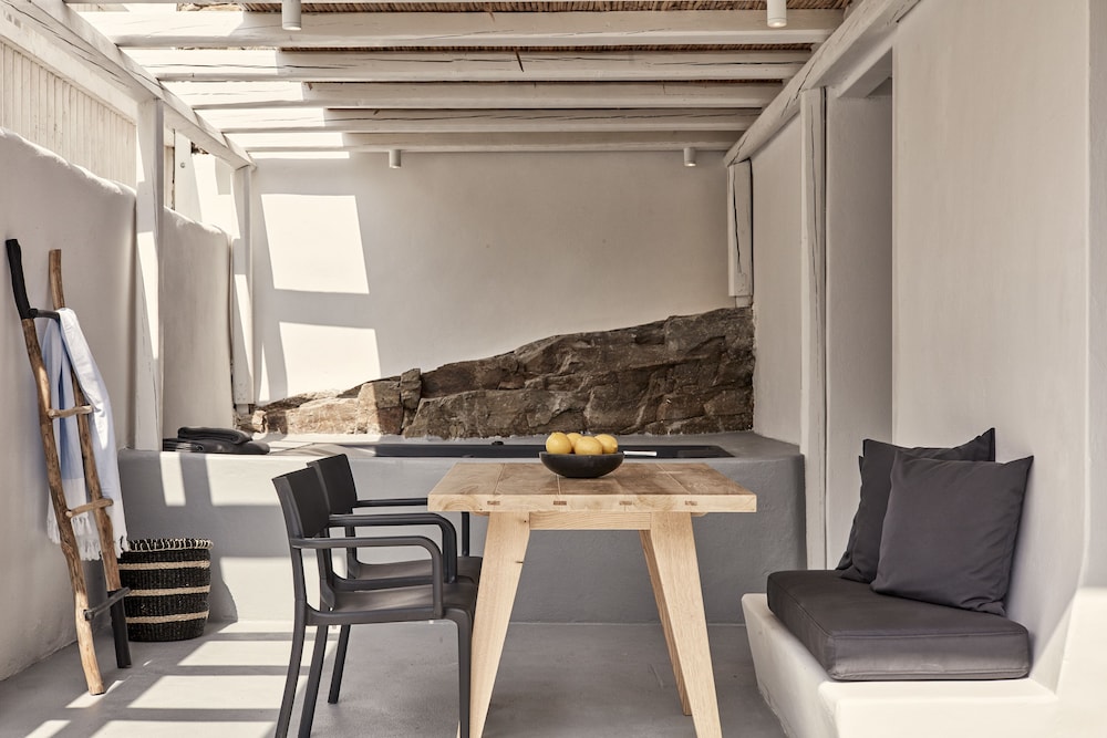 BOHO Suites 39/49