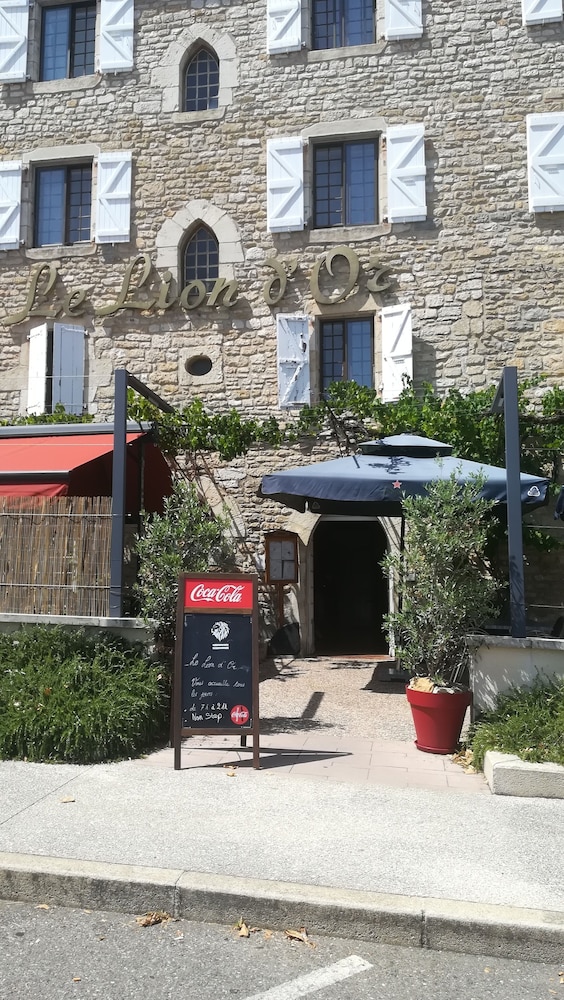 HOTEL LE LION D'OR 5/50