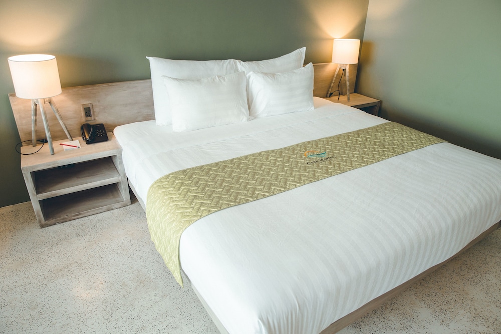 Casa Marina Resort 24/75