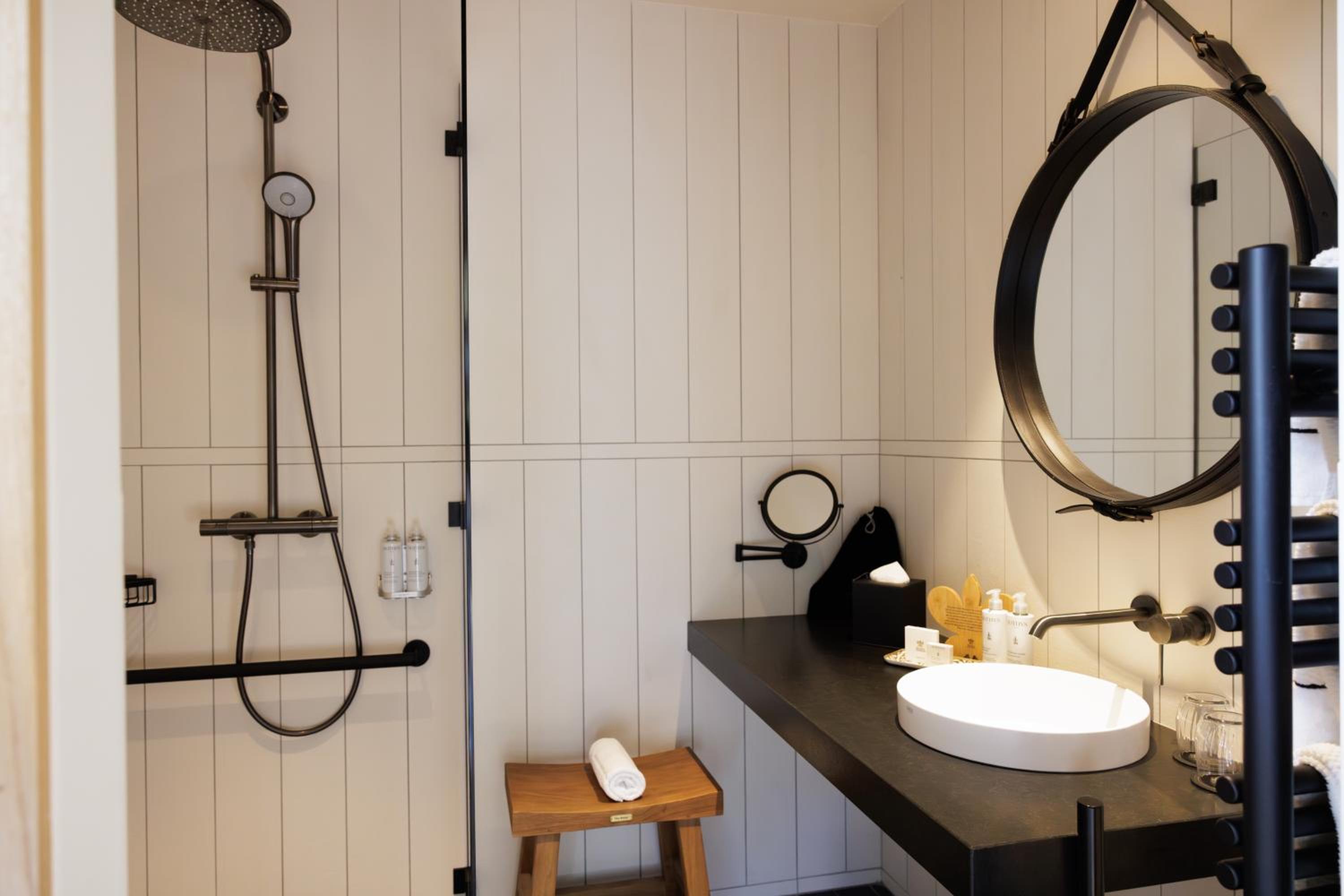 Manor, Junior Suite
