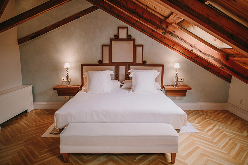 Superior, Deluxe, Single, Double Bed