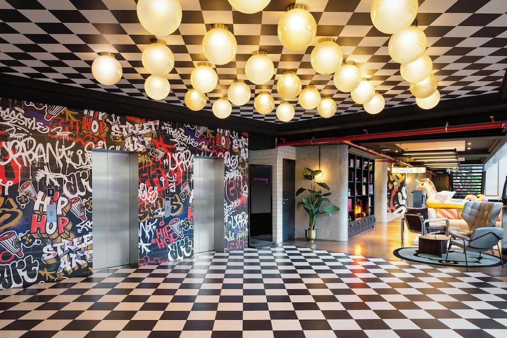 Moxy Paris La Villette 8/56