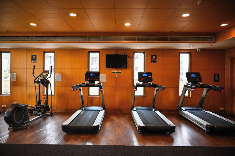 Savoy Suites Manesar 28/59
