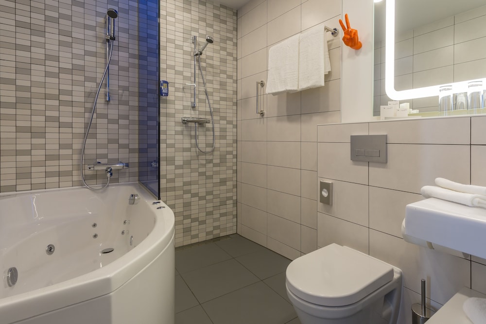 PARK INN BY RADISSON RESIDENCE RIGA BARONA 63/68