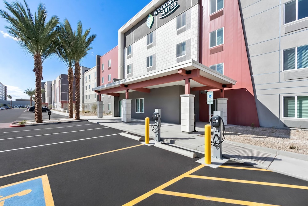 WoodSpring Suites Chandler Phoenix Medical Center 24/31
