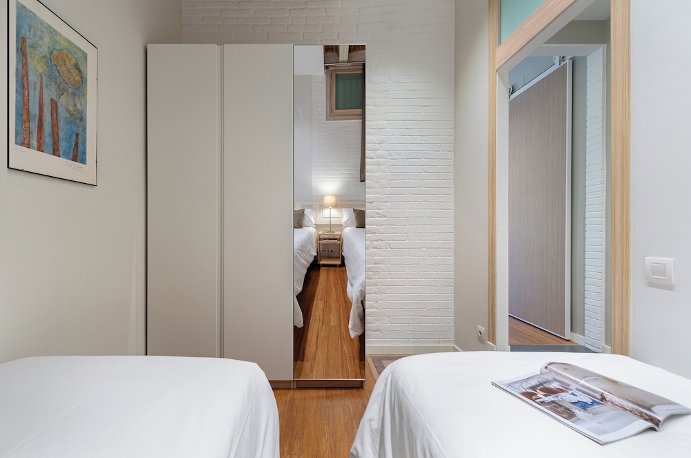 Fuster Apartments 16/50