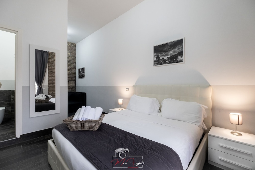 Arch Rome Suites 20/75