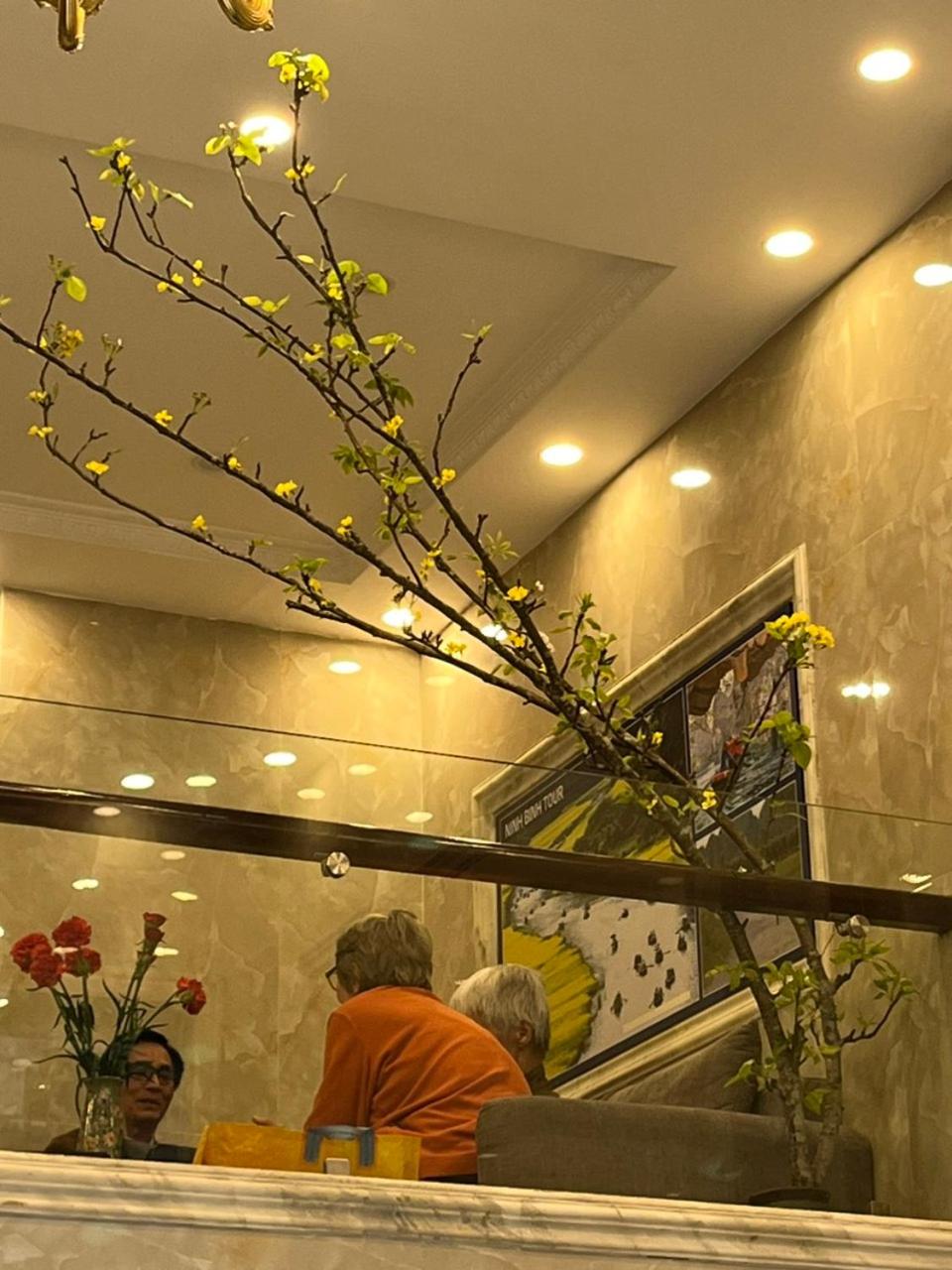 Golden Sun Palace Hotel 5/54