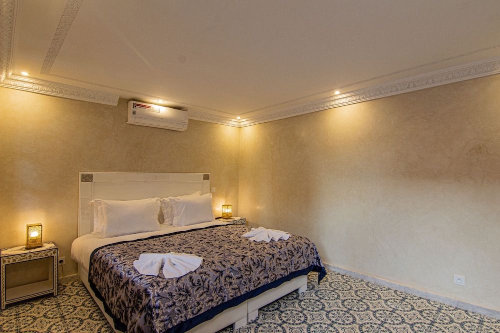 Riad L Etoile D Orient 23/75