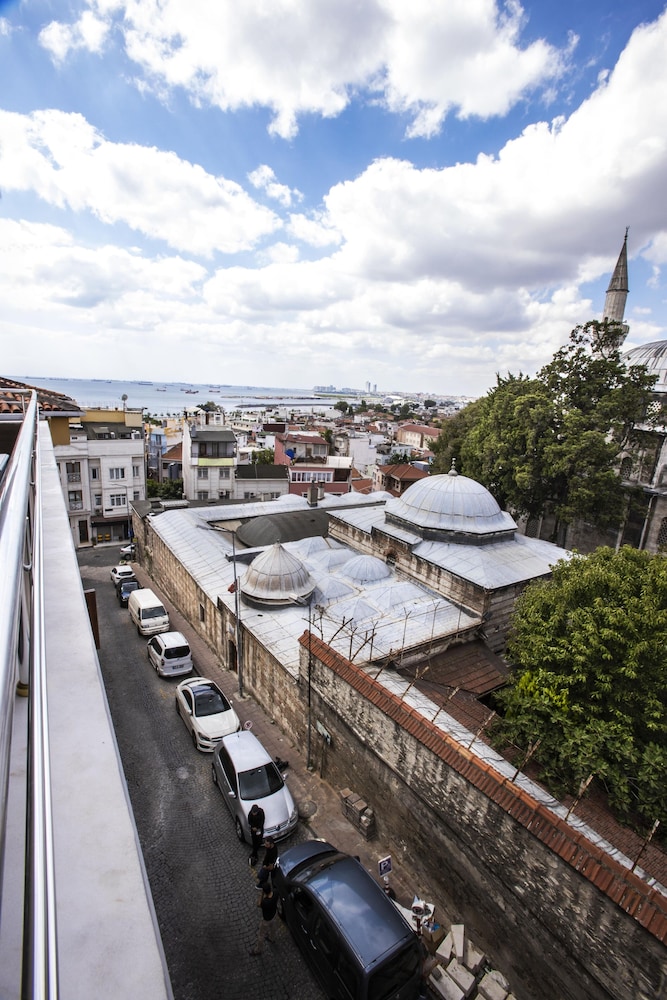 Dara Hotel Istanbul 44/52