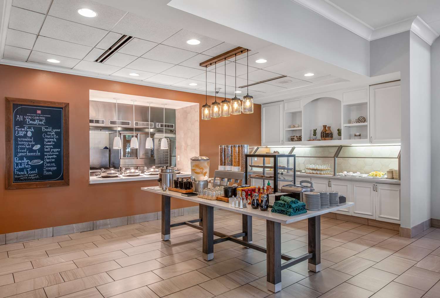 restaurant cafeteria
