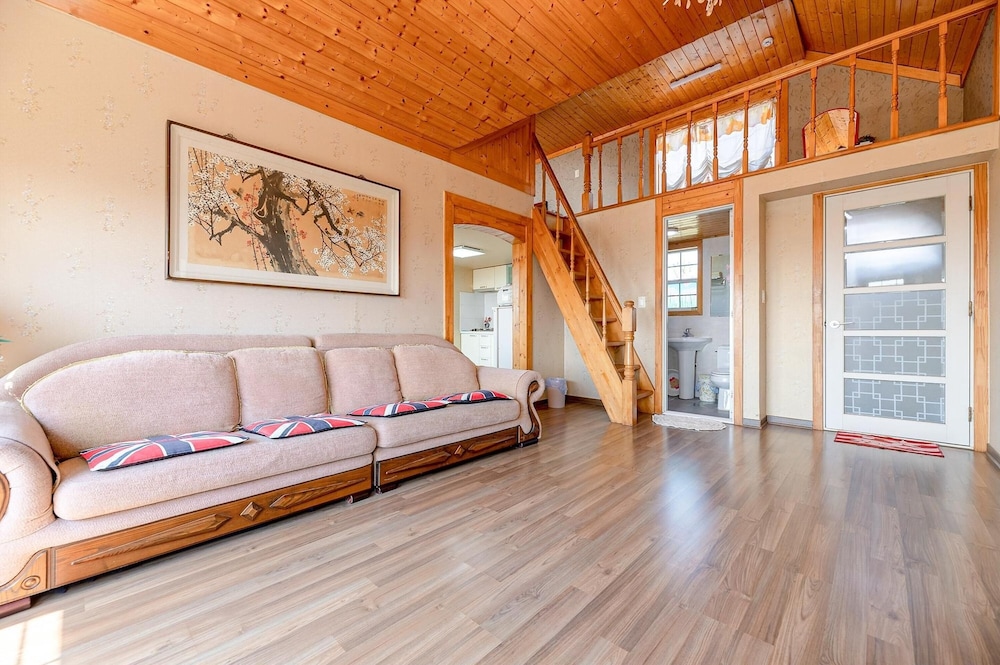 Ganghwa Western Beach Pension 16/50
