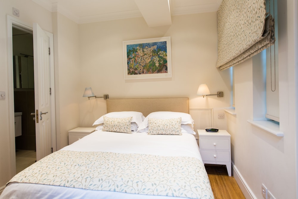 Nell Gwynn House Apartments 27/63