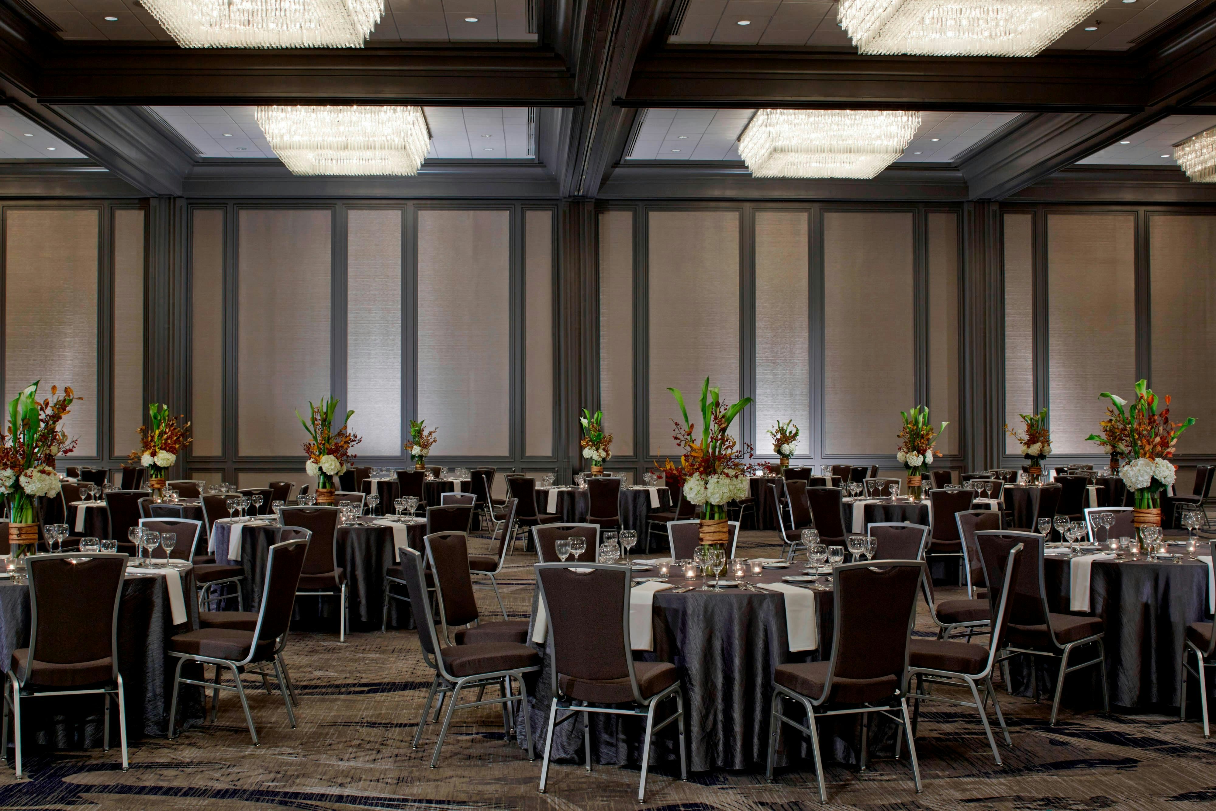 Renaissance Atlanta Waverly Hotel And Convention Center 26/29