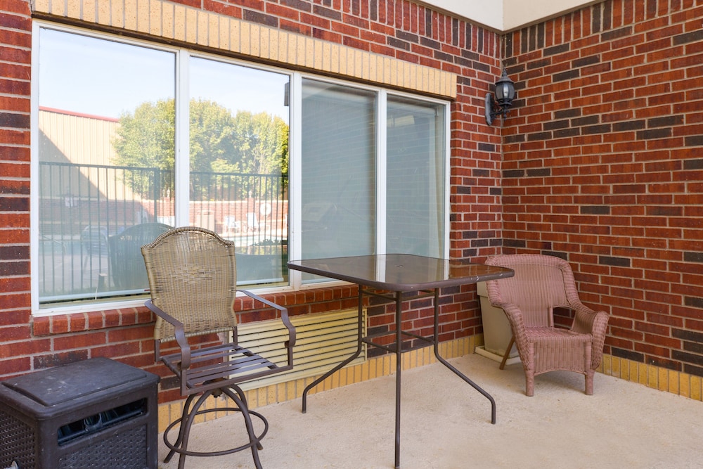 Holiday Inn Express Hotel And Suites Abilene Mall South 53/75