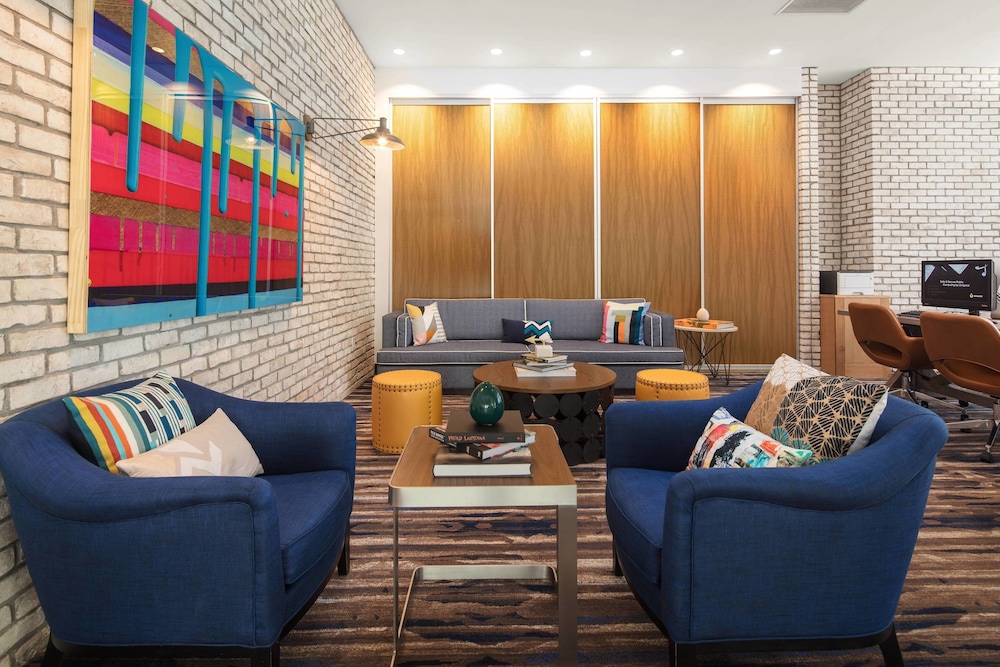 Towneplace Suites By Marriott New Orleans Downtown Canal Street 40/65