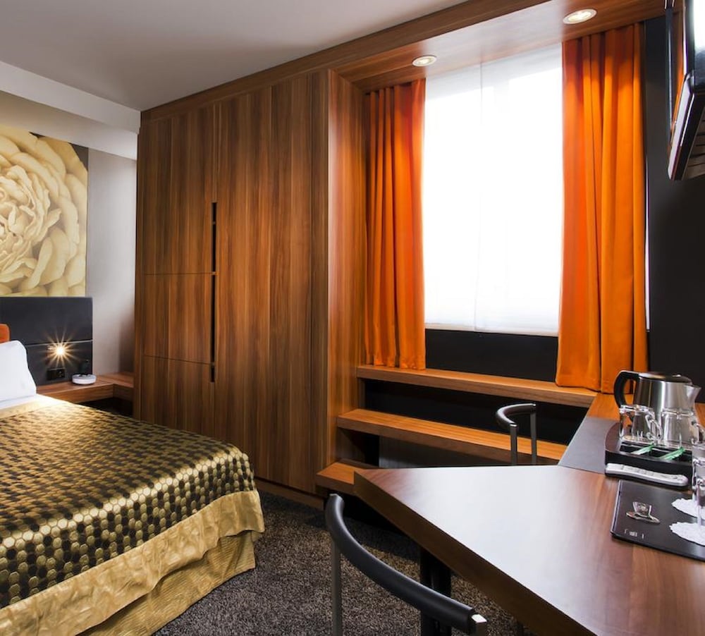 Hotel Elixir Paris 39/74