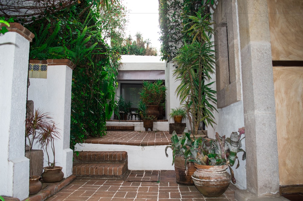 Casa de La Loma Hotel 7/67