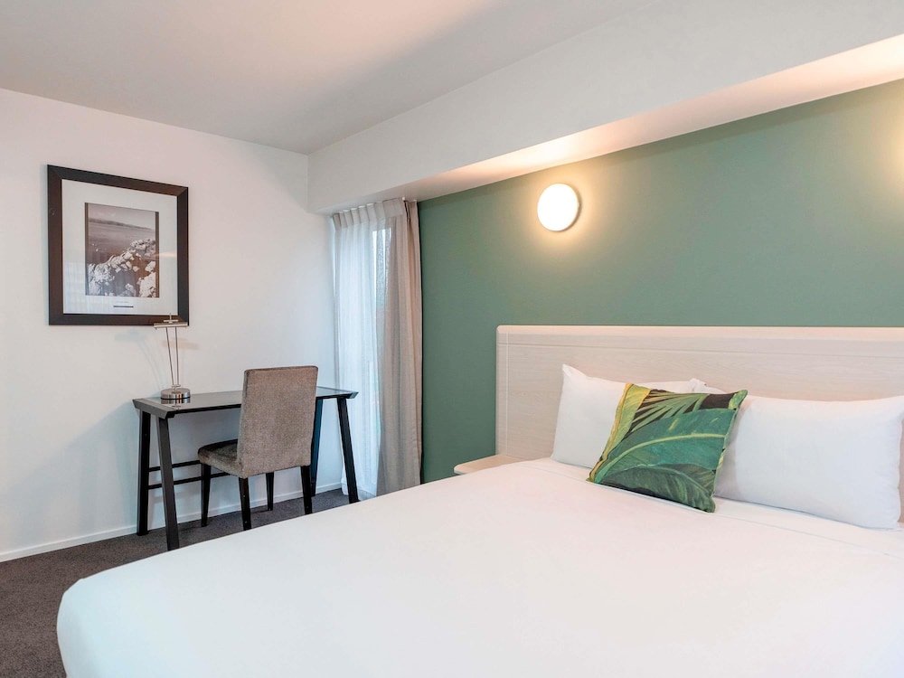 Studio, Double Bed