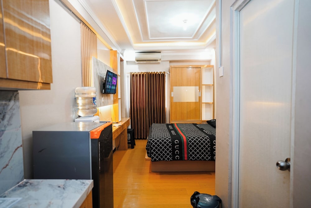 The Suite Metro Apartment King Property 45/59