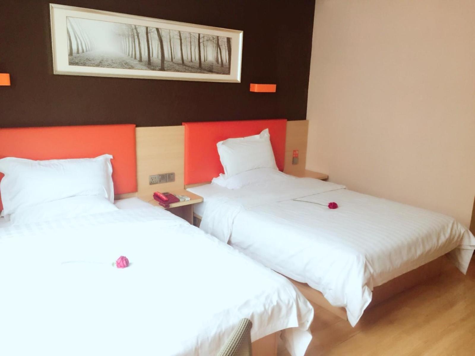7 Days Premium(Kuizhou Avenue Fengjie) 7/18