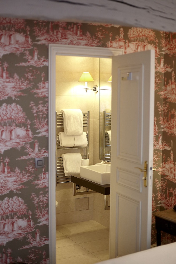 HOTEL DU DANUBE SAINT GERMAIN 65/68