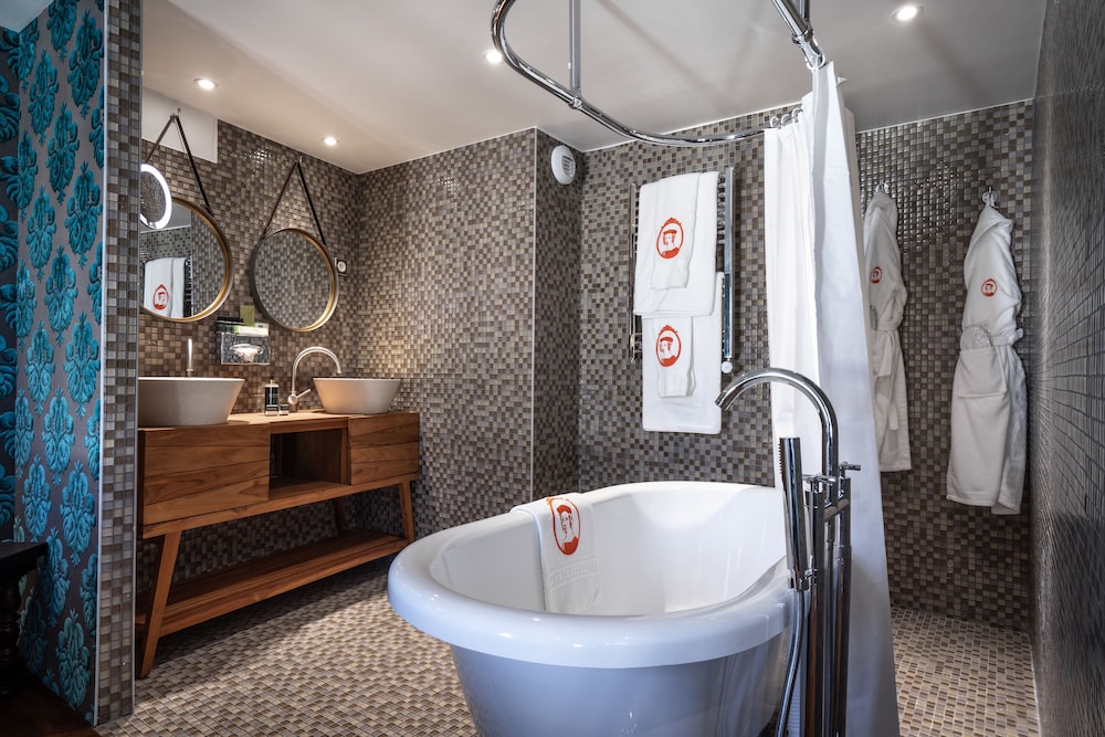 Hotel Pointe Rivoli 37/39