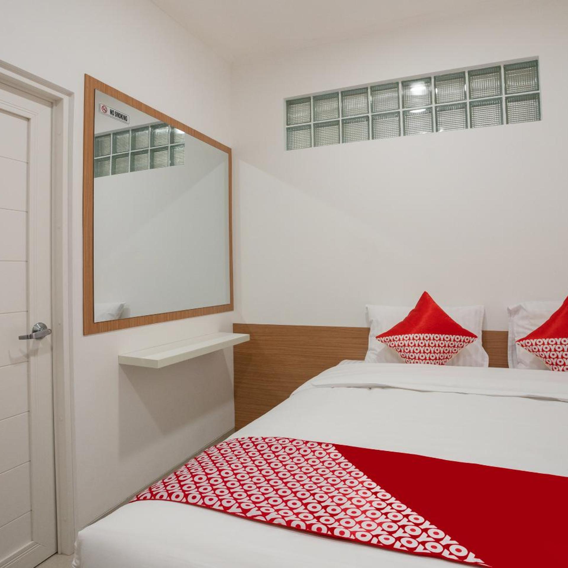 Hotel O Hegarbudhi Residence 17/49