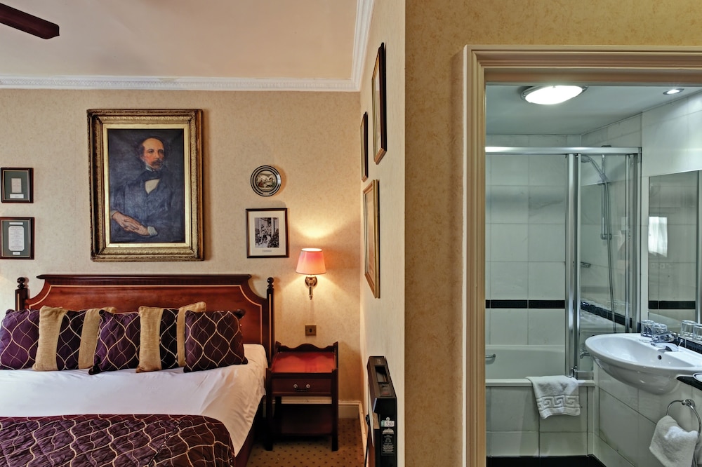 Grange Buckingham Hotel 36/58