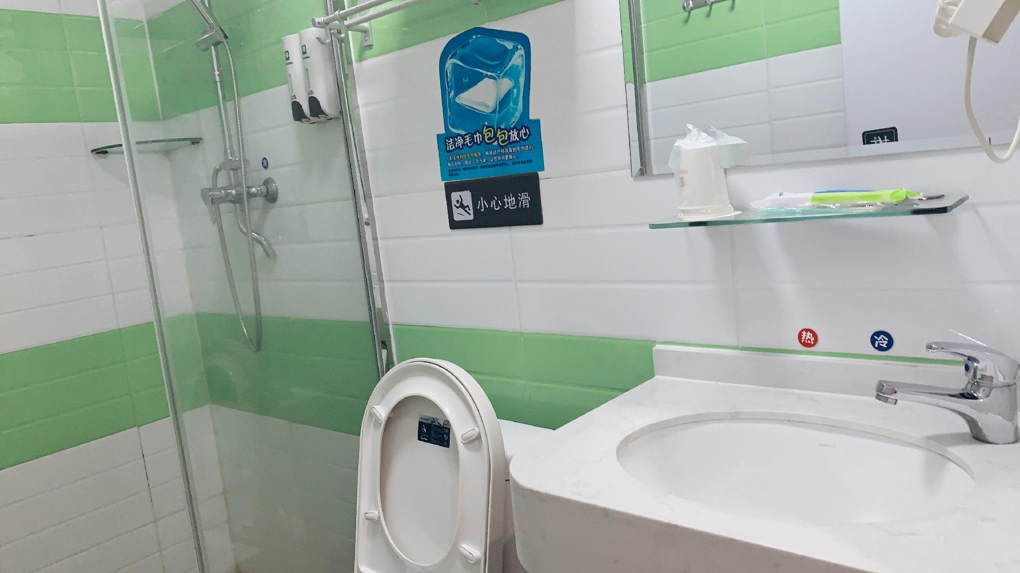 7 Days Inn (Guangzhou Yonghe Development Zone) 25/26