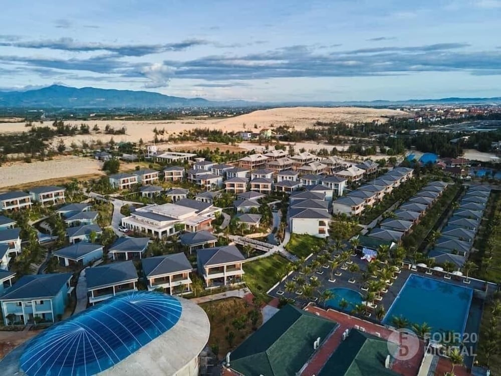Sea Star Resort Quang Binh 56/66
