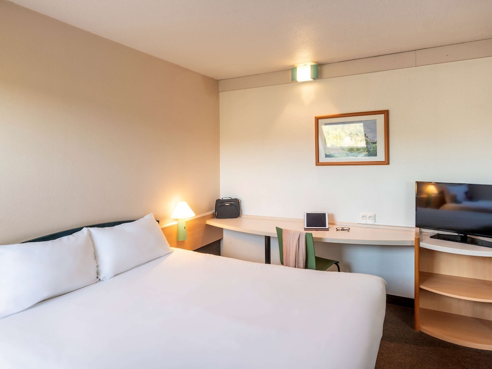 Standard, Double Bed