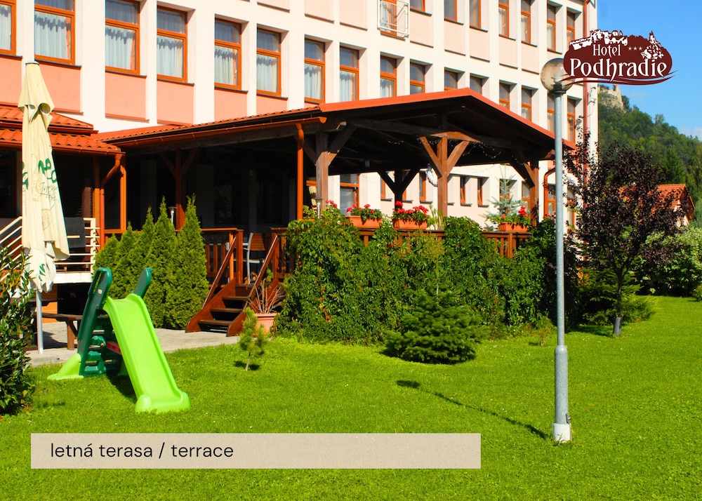 Hotel Podhradie 22/50