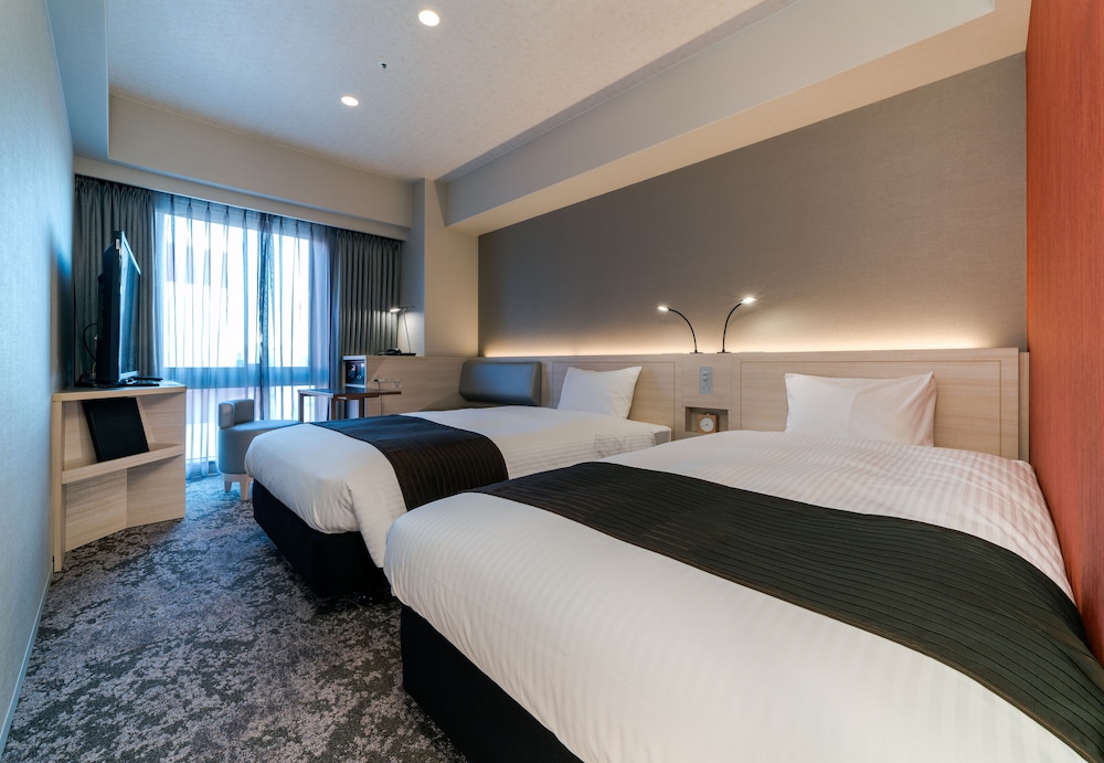 ROOM, TWIN BEDS, SMOKING