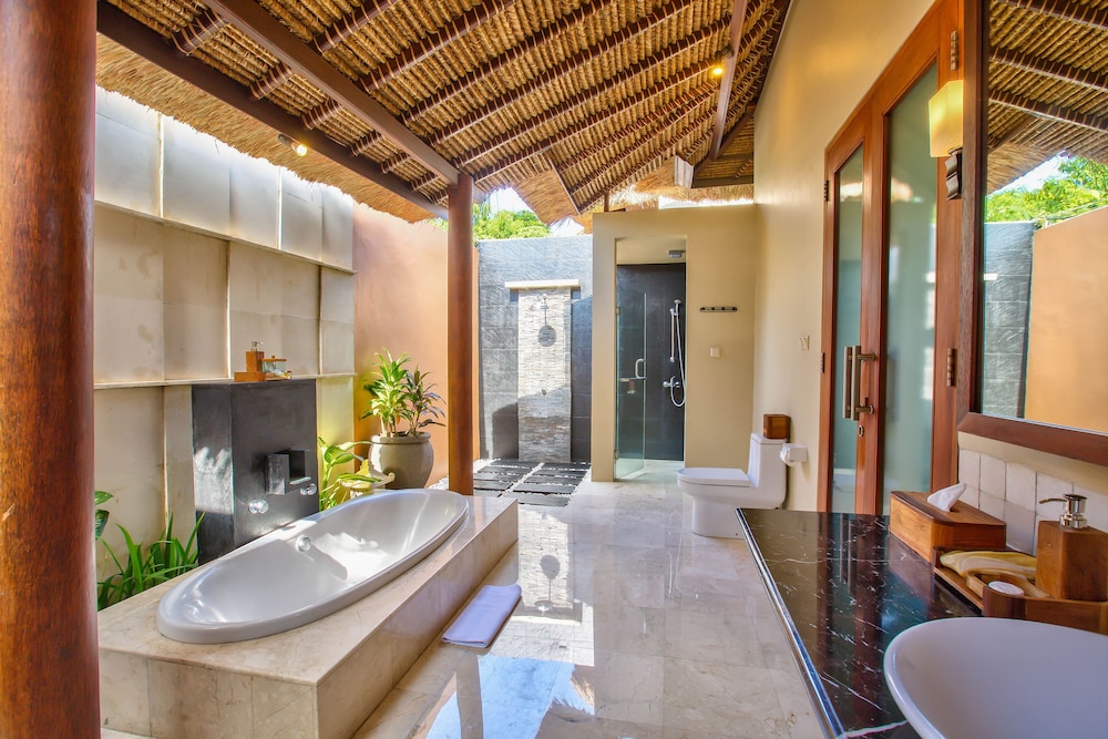 BHAVANA PRIVATE VILLAS 25/31