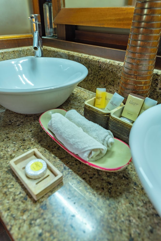 Samburu Intrepids Tented Camp 48/49