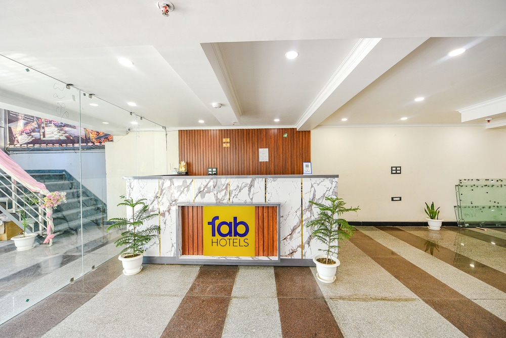 Lobby at FabHotel Prime Apple Tree Residency, Sector 13 Dwarka, New Delhi, DELHI