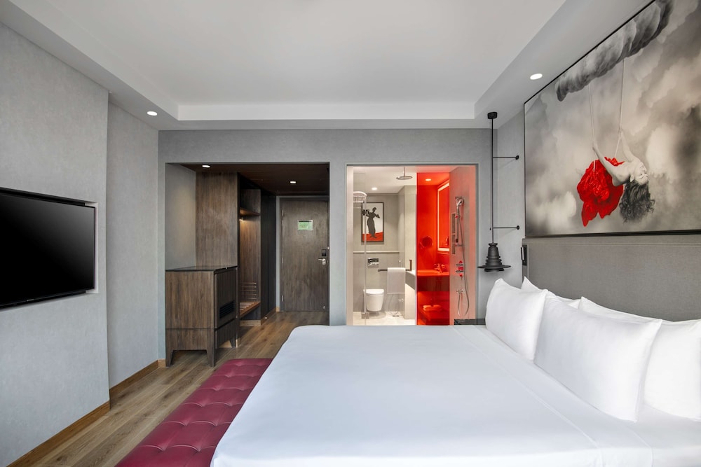 Radisson RED Chandigarh Mohali 20/75