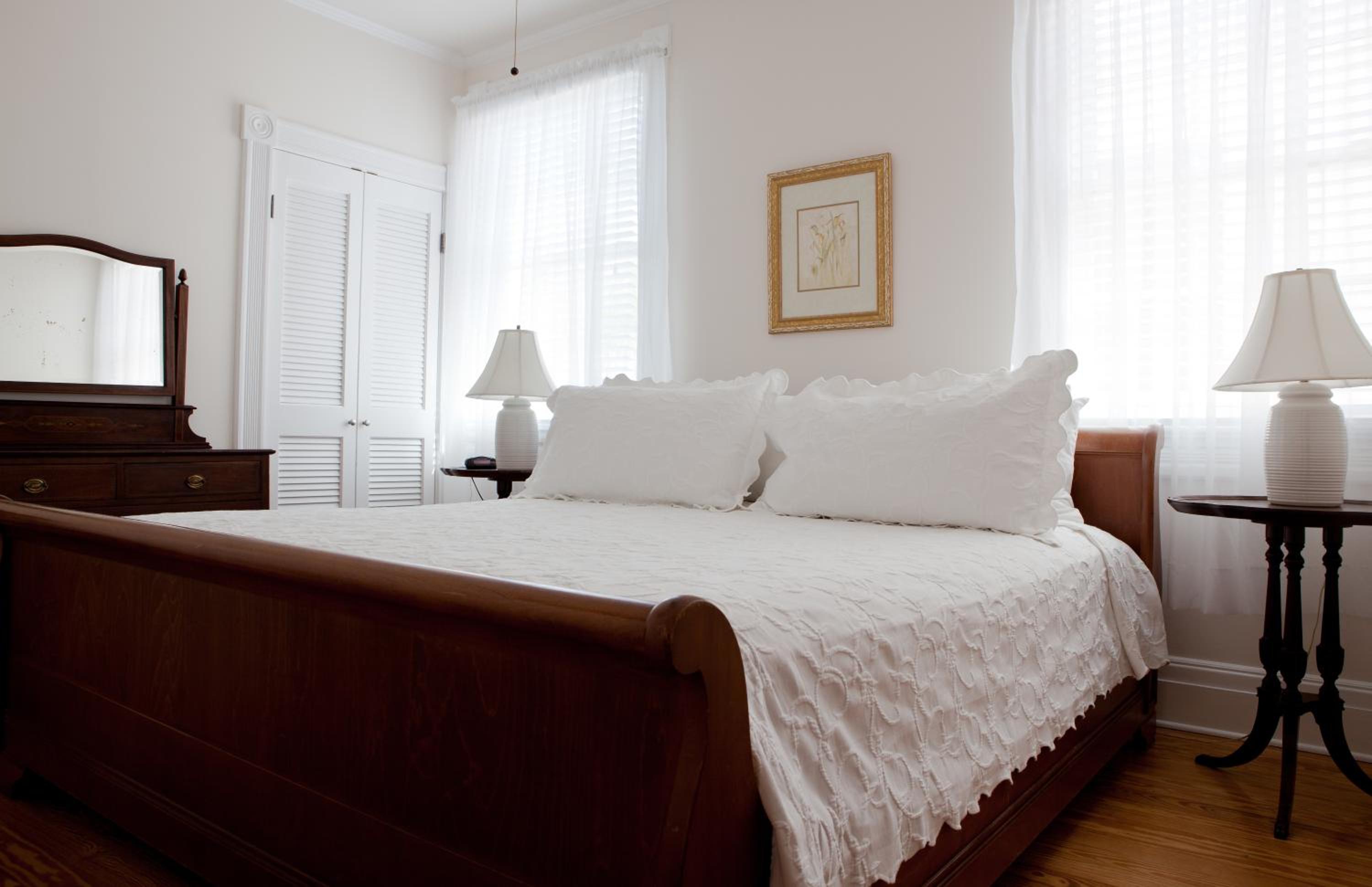 2 Bedrooms, Island, City, Suite, House, King and Queen Bed, Sofa