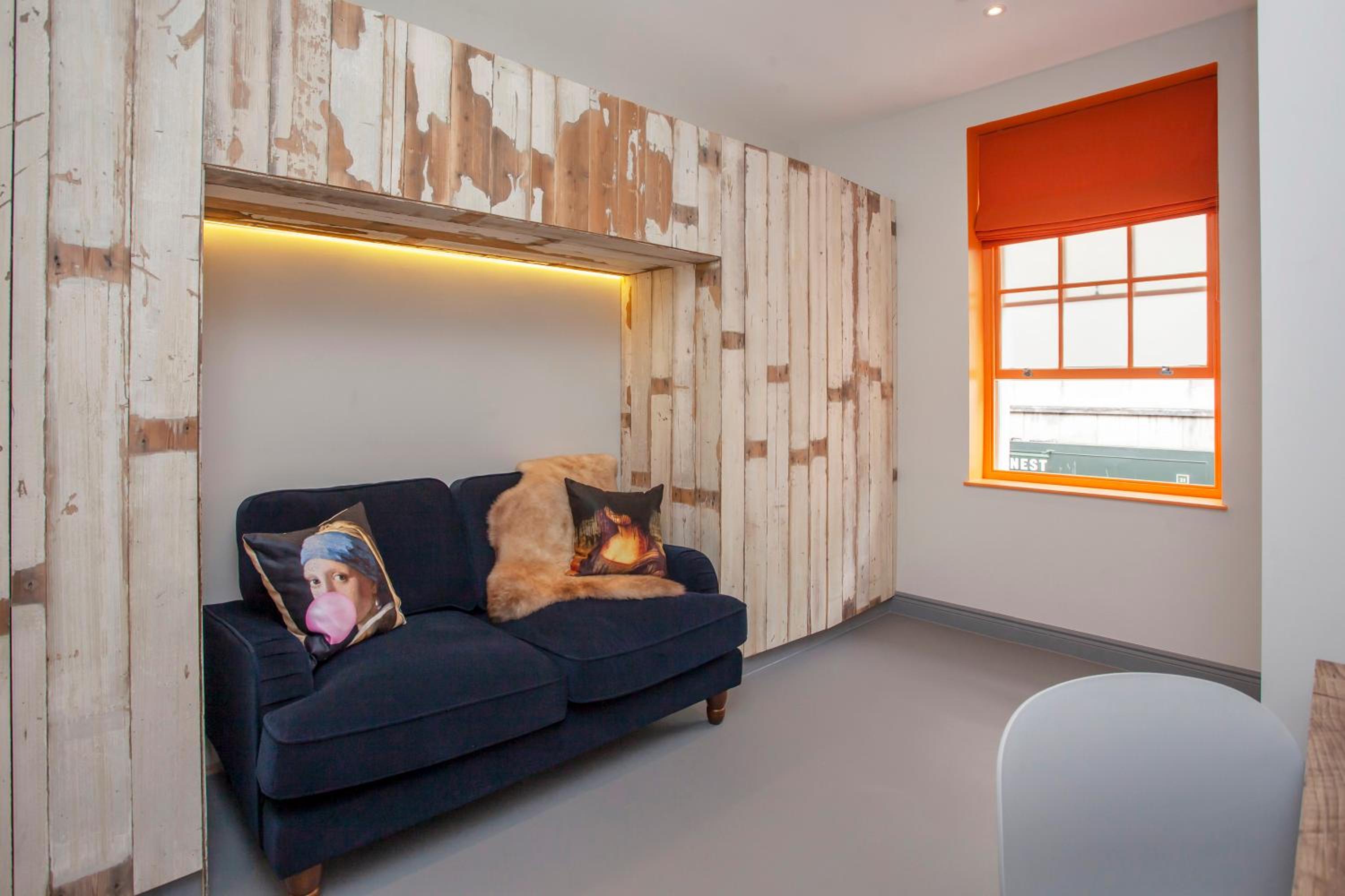 Higgihaus Aparthotel, Clare Street 25/49