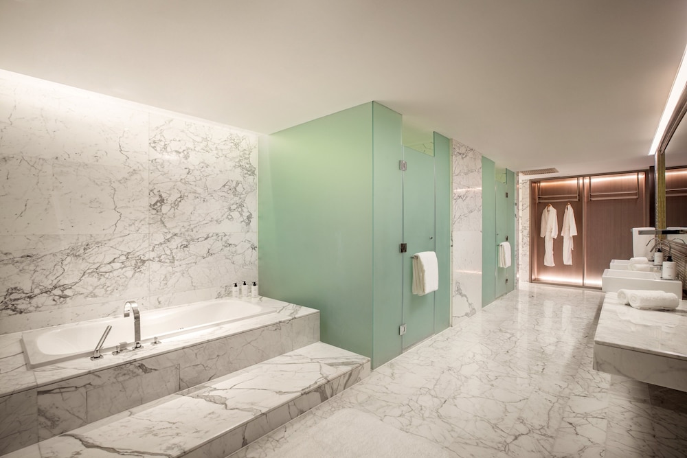 Intercontinental Beijing Beichen 26/81
