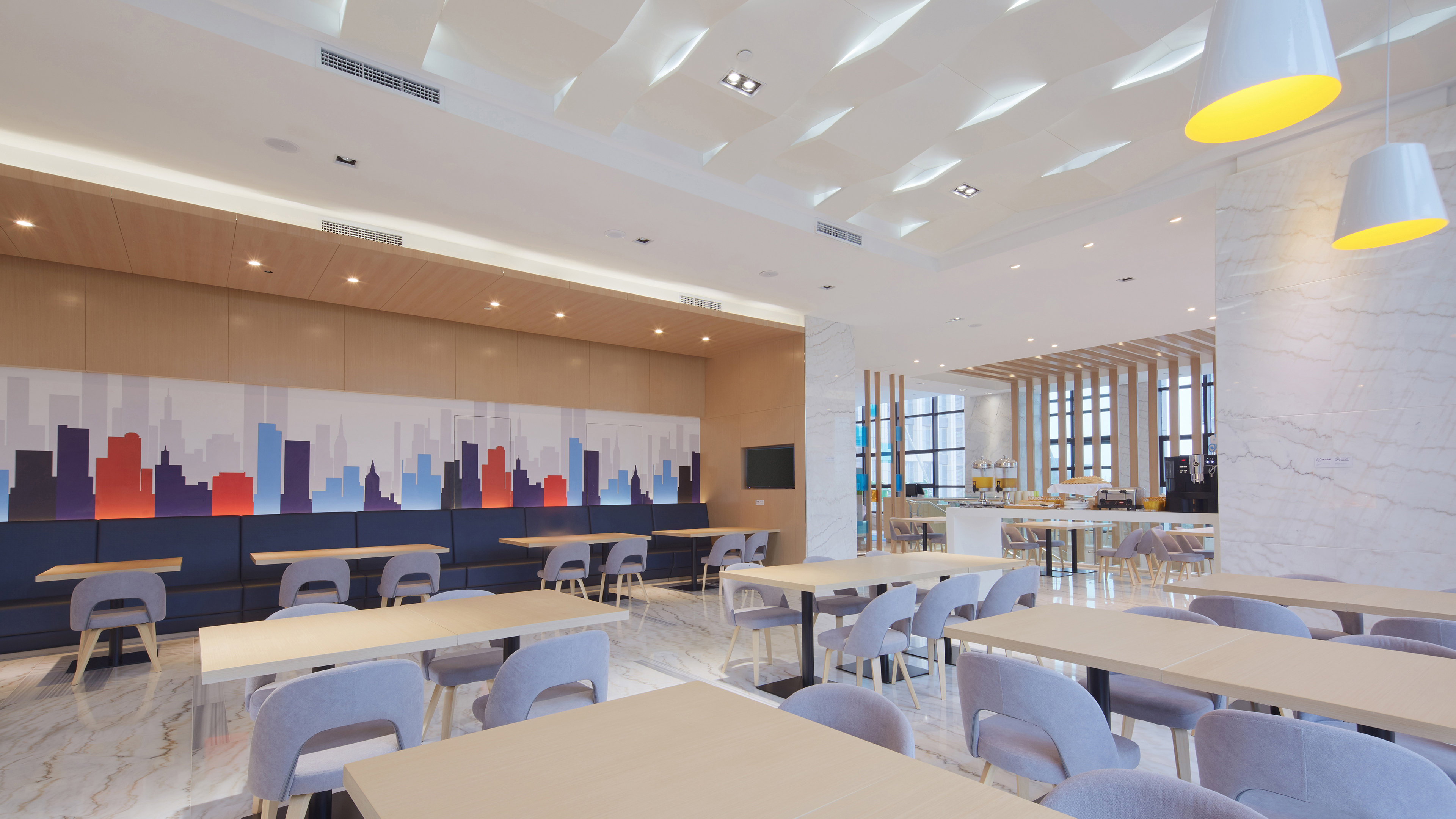 HOLIDAY INN EXPRESS QINGDAO WEST COAST 39/45
