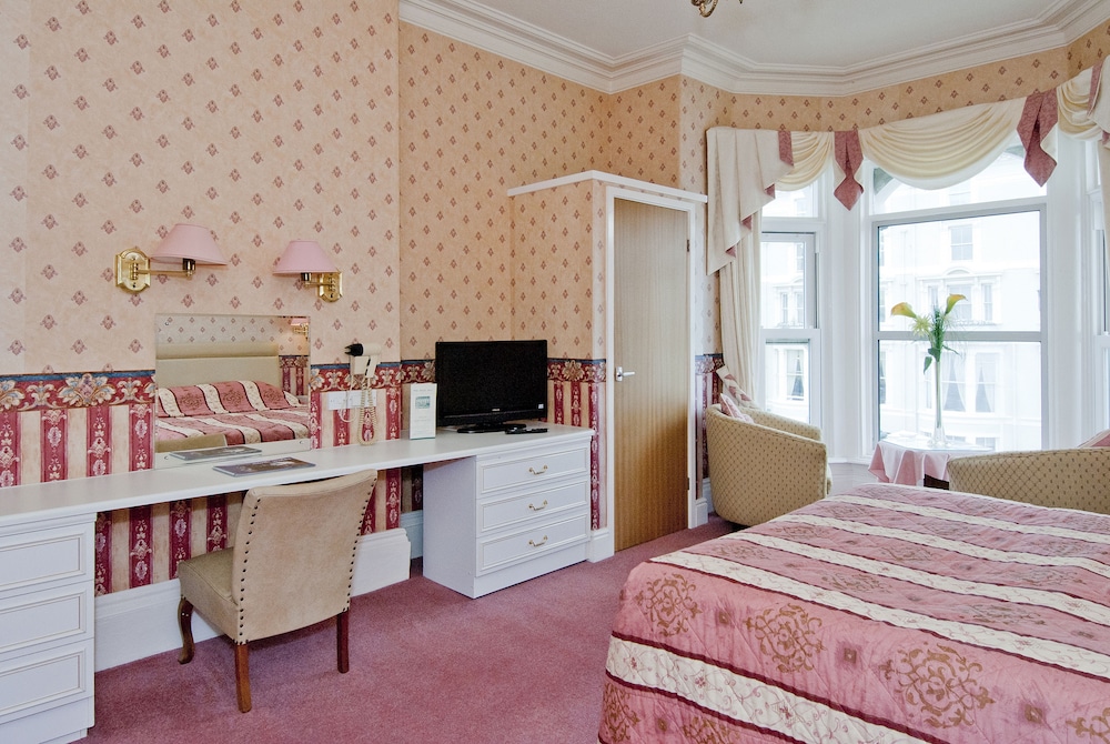 White Heather Hotel 34/50