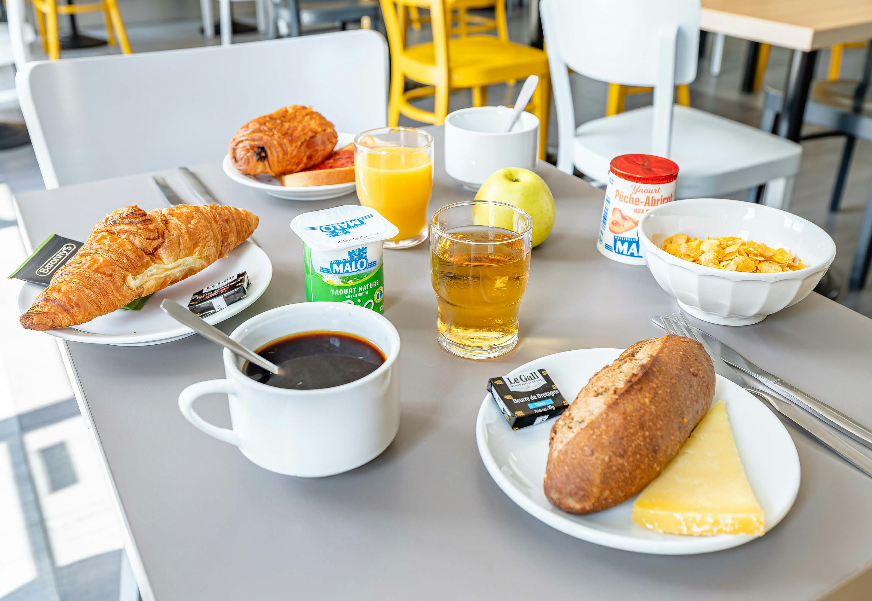 B&B hotel Tours Parc Expo Saint Avertin 21/24