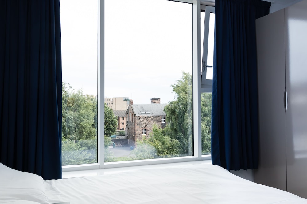 Destiny Student Brae House 38/63