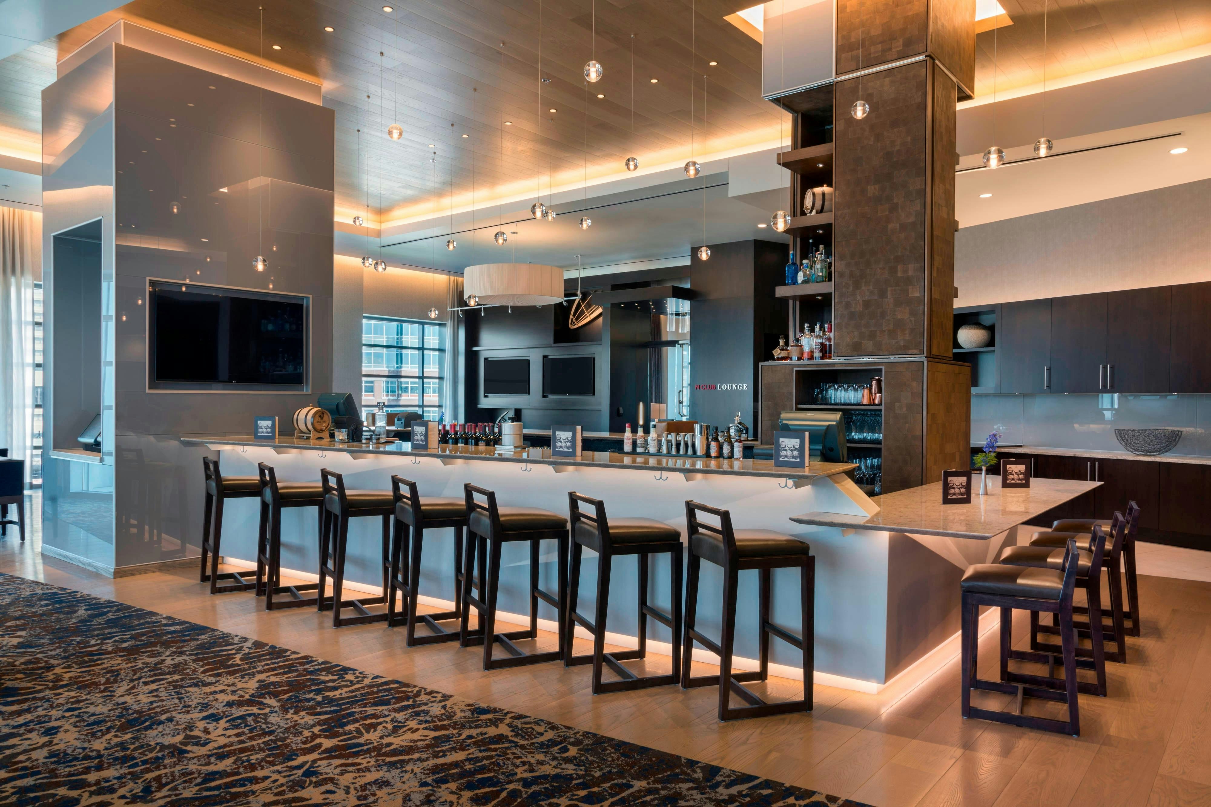 Buffalo Marriott at LECOM HARBORCENTER 15/27