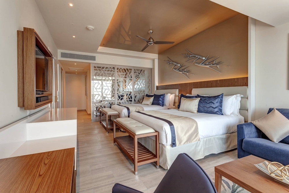 Royalton CHIC Cancun, An Autograph Collection (ex Royalton Cancun) 58/71
