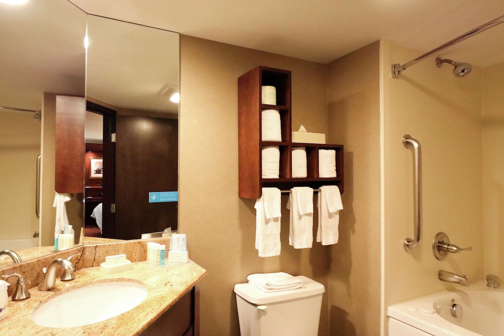 Hampton Inn Columbus South 21/45